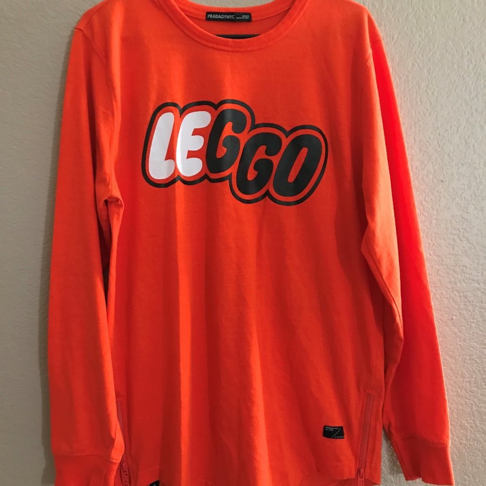 pradagynyc shirt w side zippers